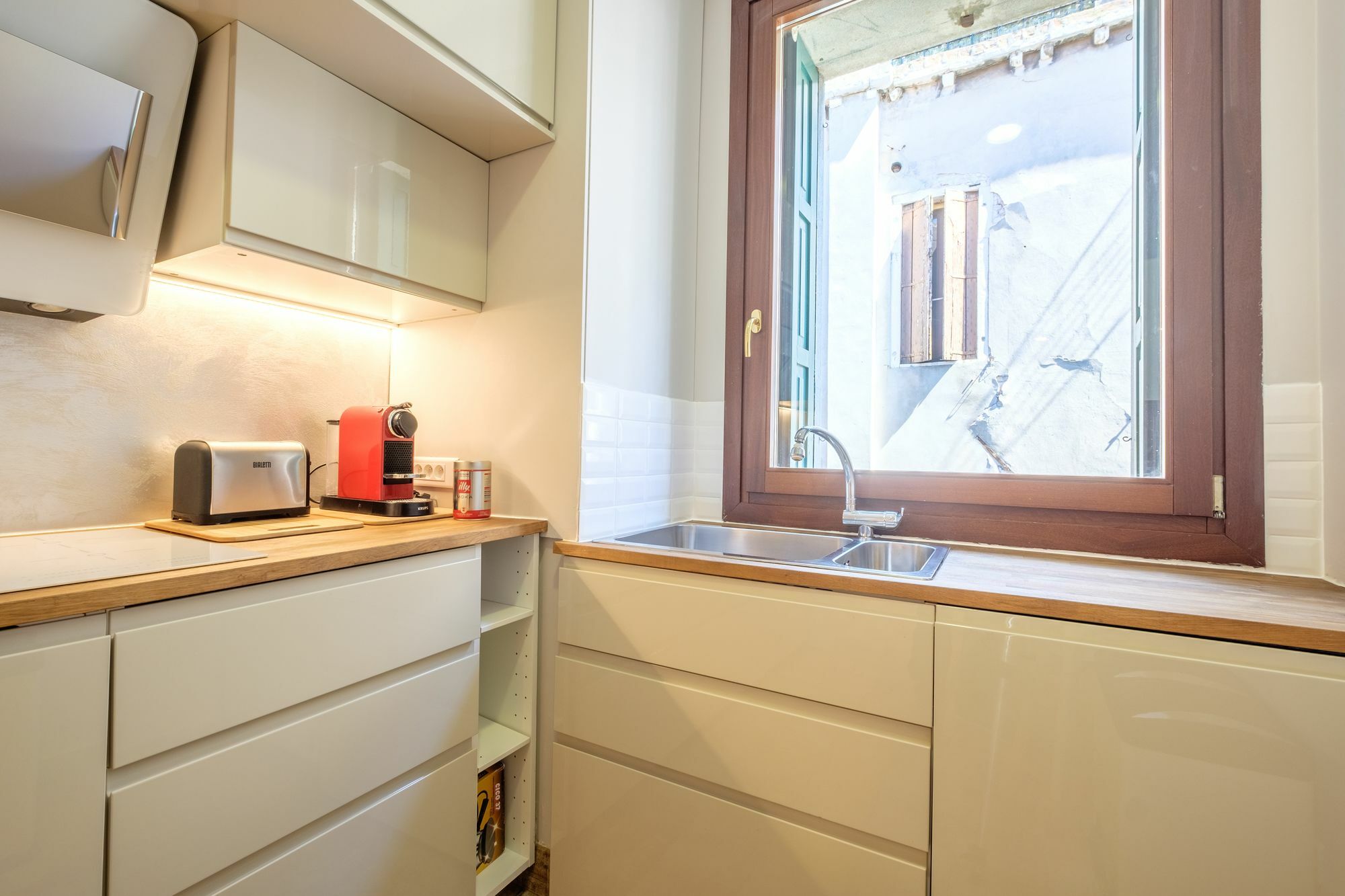 Casa Verona Венеция Экстерьер фото